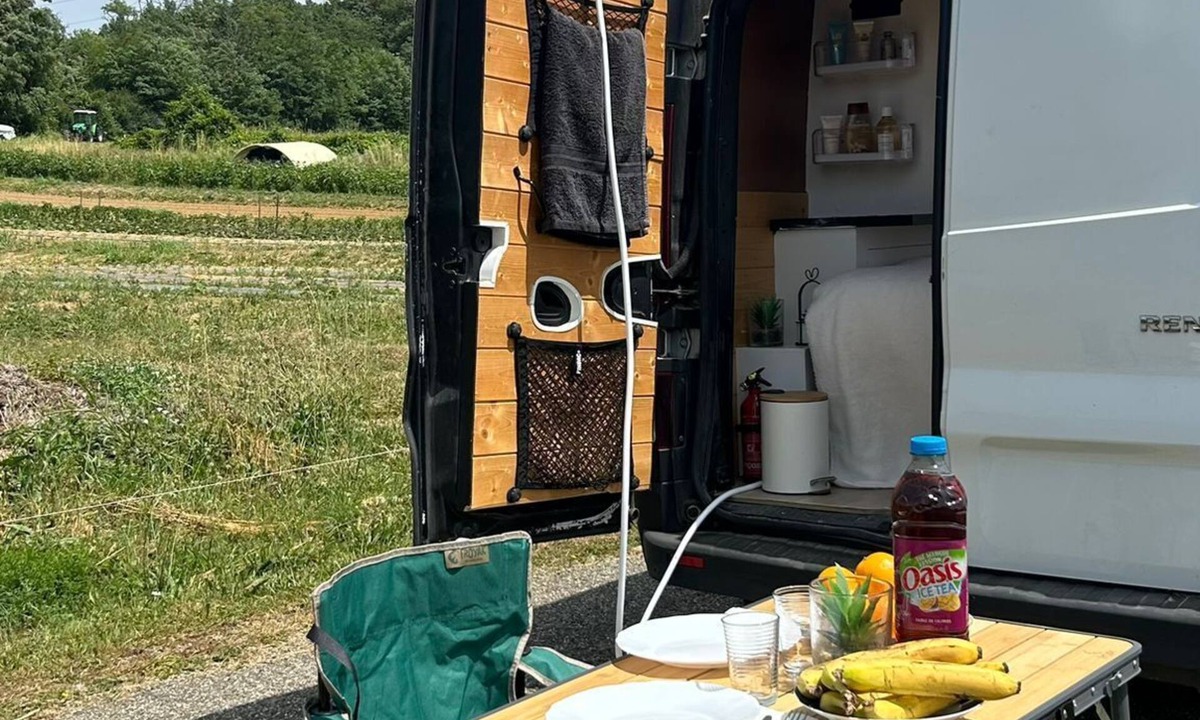 Saint-Symphorien-sous-Chomerac House | 🚐 Van aménagé Trafic 3 VASP - Ready for adventure! 🌄