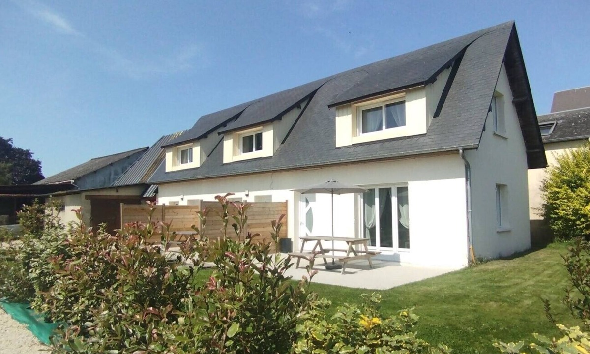 Sainte-Marguerite-sur-Duclair House | 2-Star Holiday Home “L'Austreberthe des Abbayes du Val de Seine”