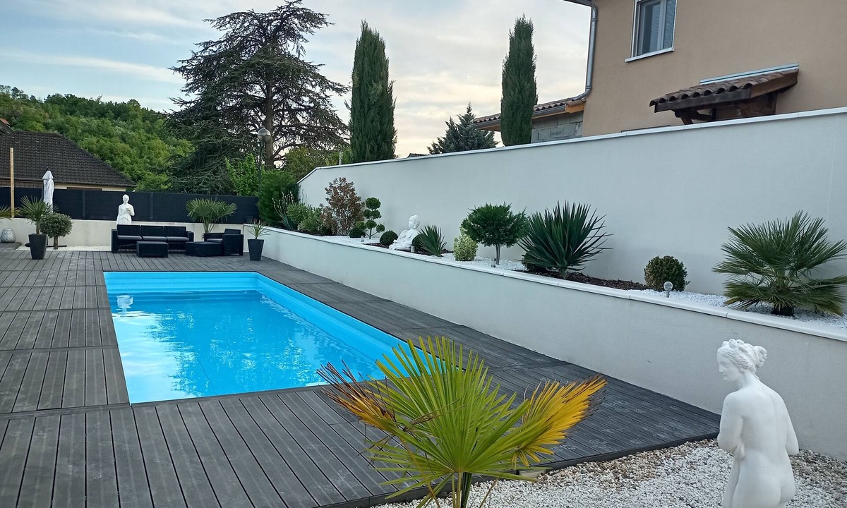 Gleize Villa | VILLA WITH PRIVATE POOL GLEIZE