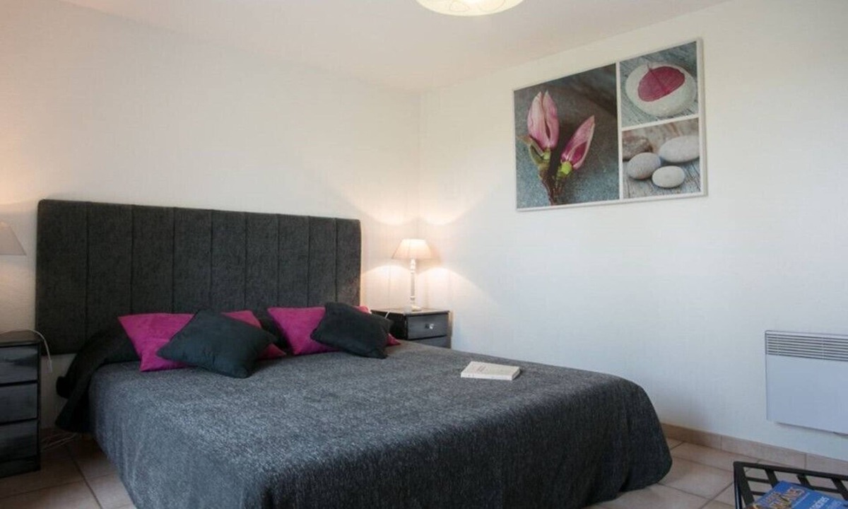 Thuir Other | FR945, Carignan (Sleeps 6, 3 Bedrooms)