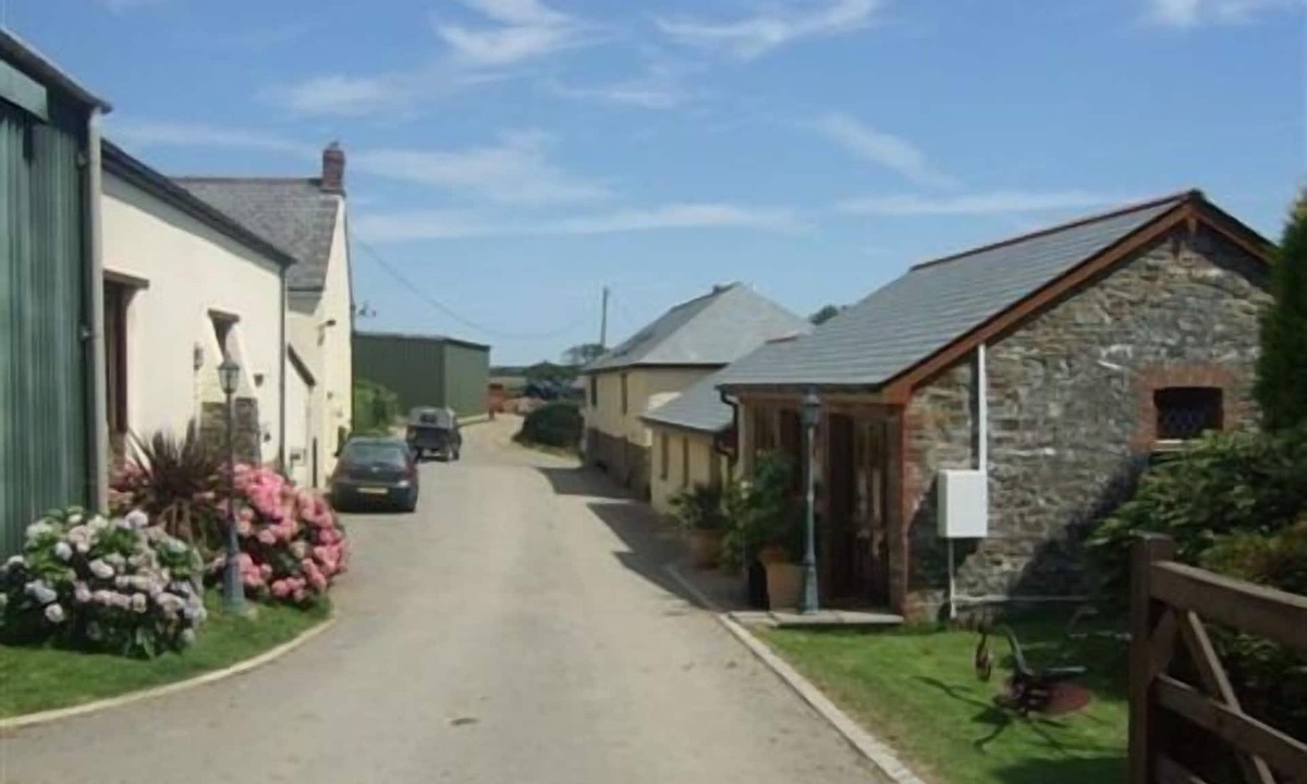 Lifton Cottage | Frankaborough Farm Holiday Cottages
