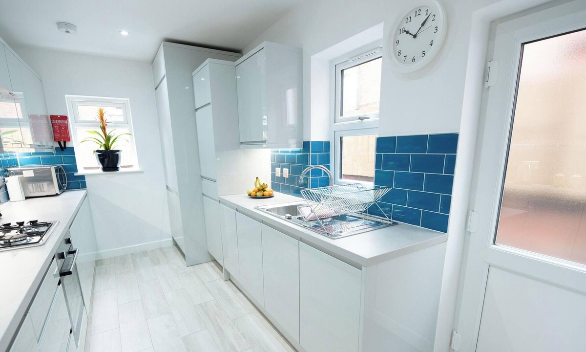 Reading House | Franklin Lodge