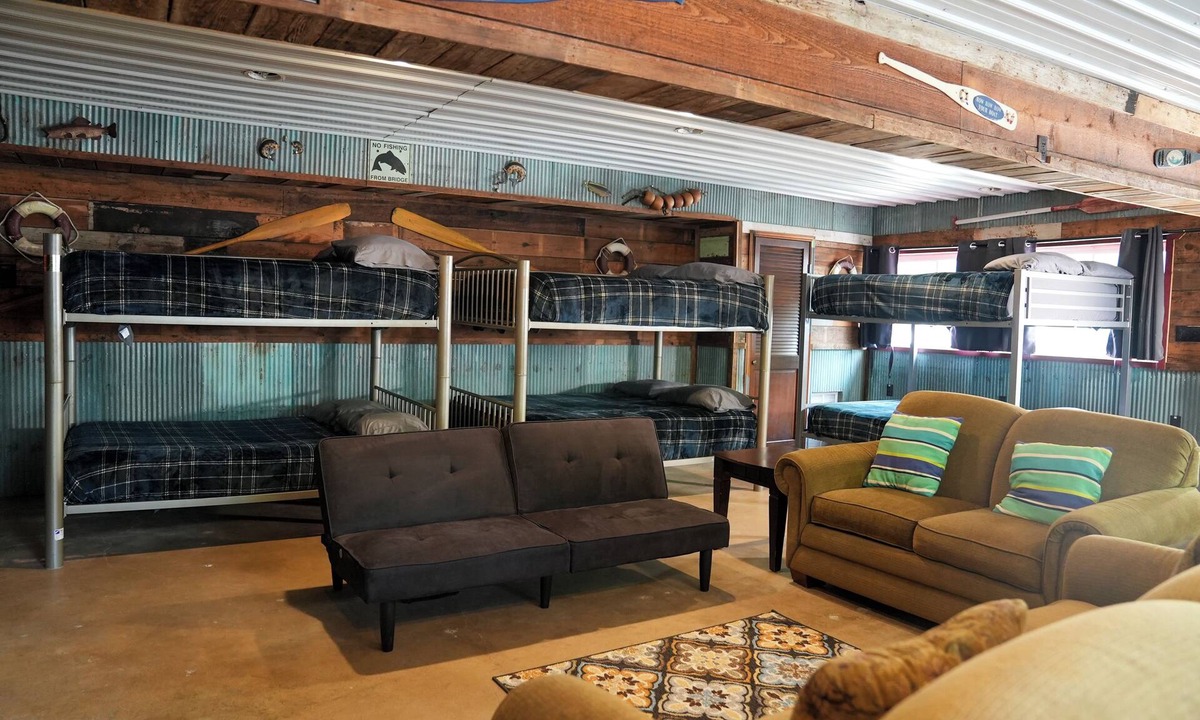 Sunrise Beach Apartment | Franky and Louie's Bunkhouse 1