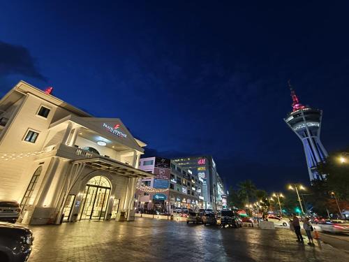 Kampung Permatang Bogak Hotel | Frazel Heritage Hotel