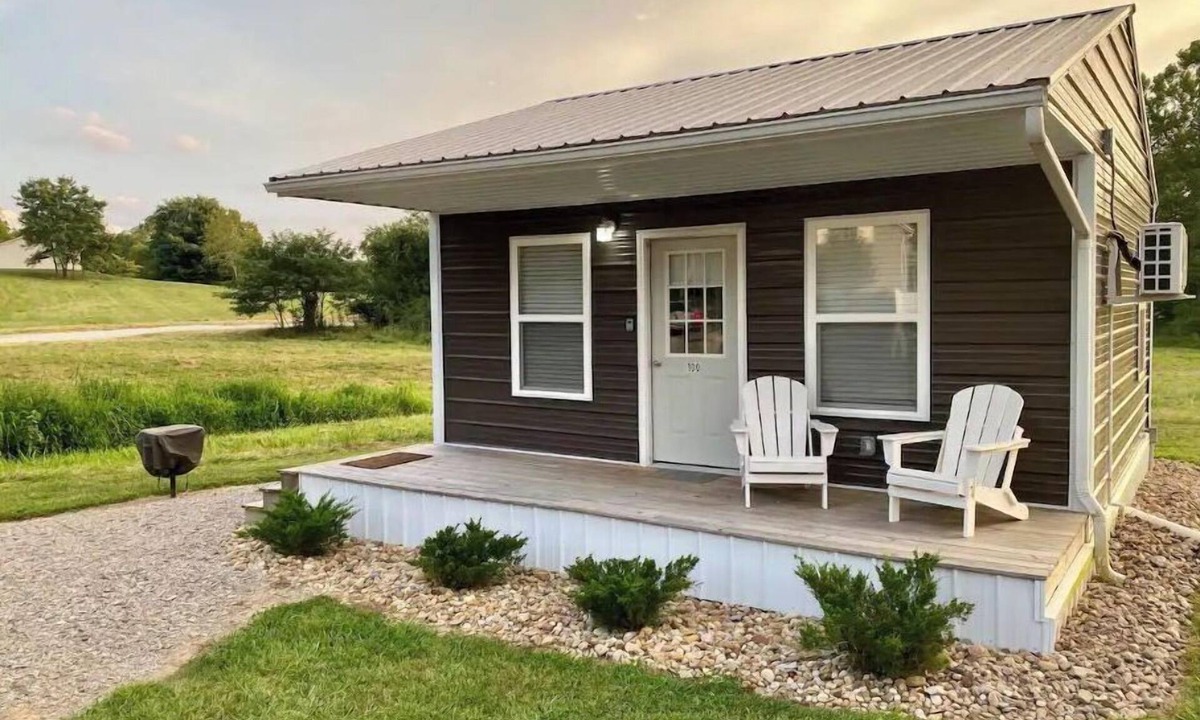 Carbon Hill House | Fred - Cozy tiny home 7 miles from Ohio University