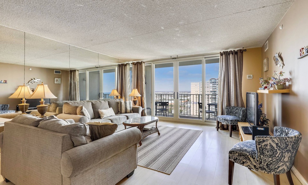 North Ocean City Condo | FREE DAILY ACTIVITIES & LINENS INCLUDED*! 2bed/2bath Quayh condo available for a mini-week!