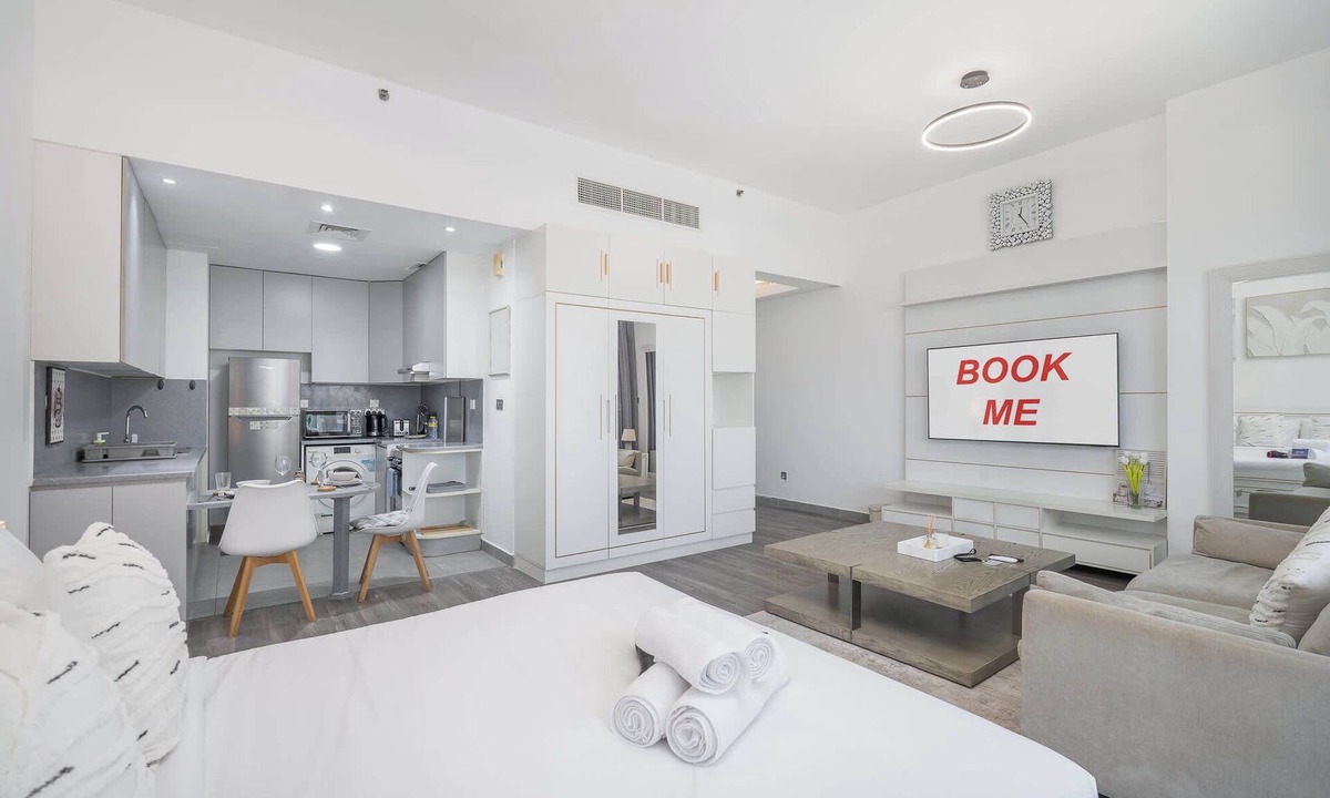Barsha Heights Apartment | Free housekeeping visits during your stay - StayShort - Stylish Studio Apartment in Tecom's Prime Location