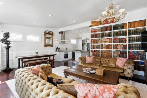 Freemans Bay House | Freemans Bay Home by Urban Rest