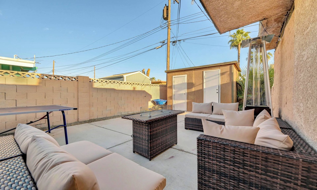 Downtown Las Vegas House | Fremont Fortune, 5 min to Fremont St, New!