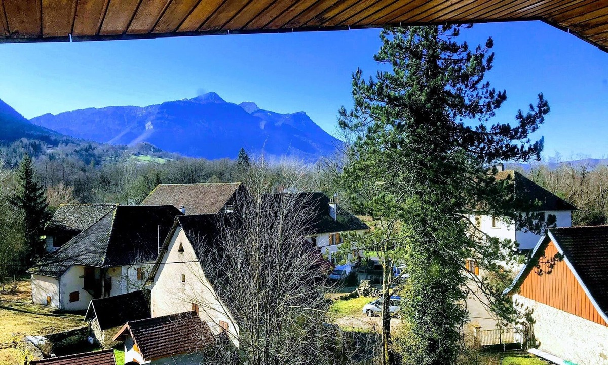 Entre-deux-Guiers Bed & Breakfast | French Mountain Retreat in Chartreuse National Park