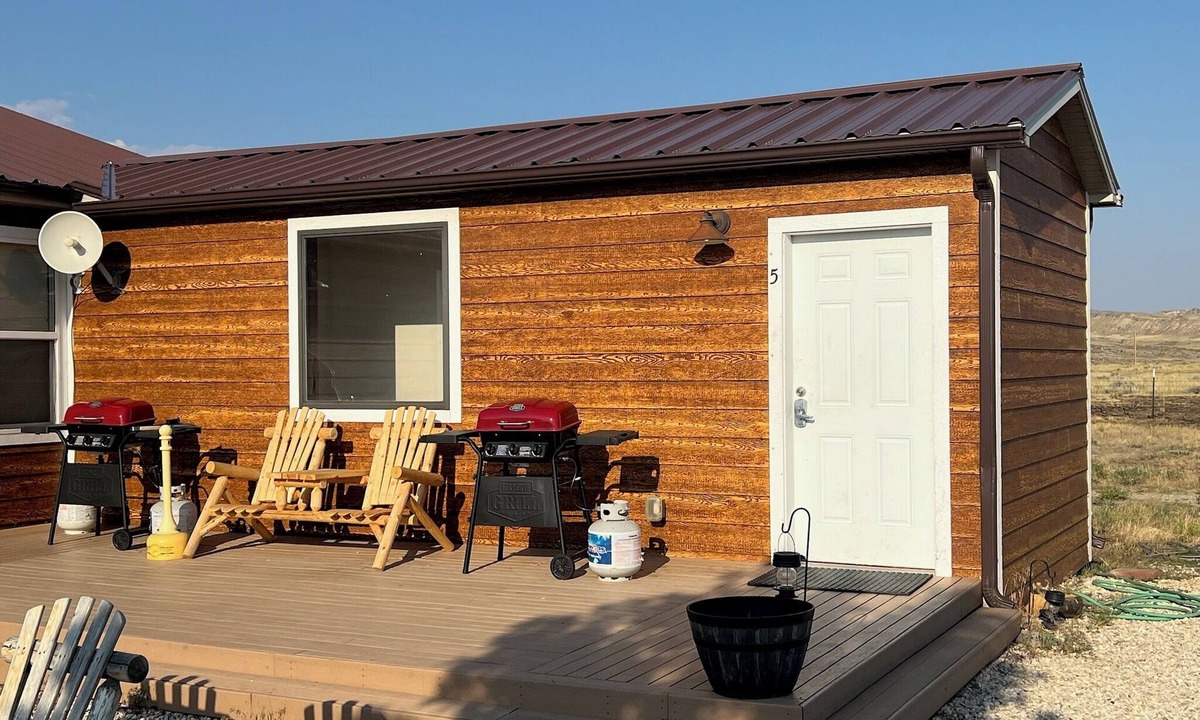 Casper Cabin | Fresh air and breath taking views from your deck