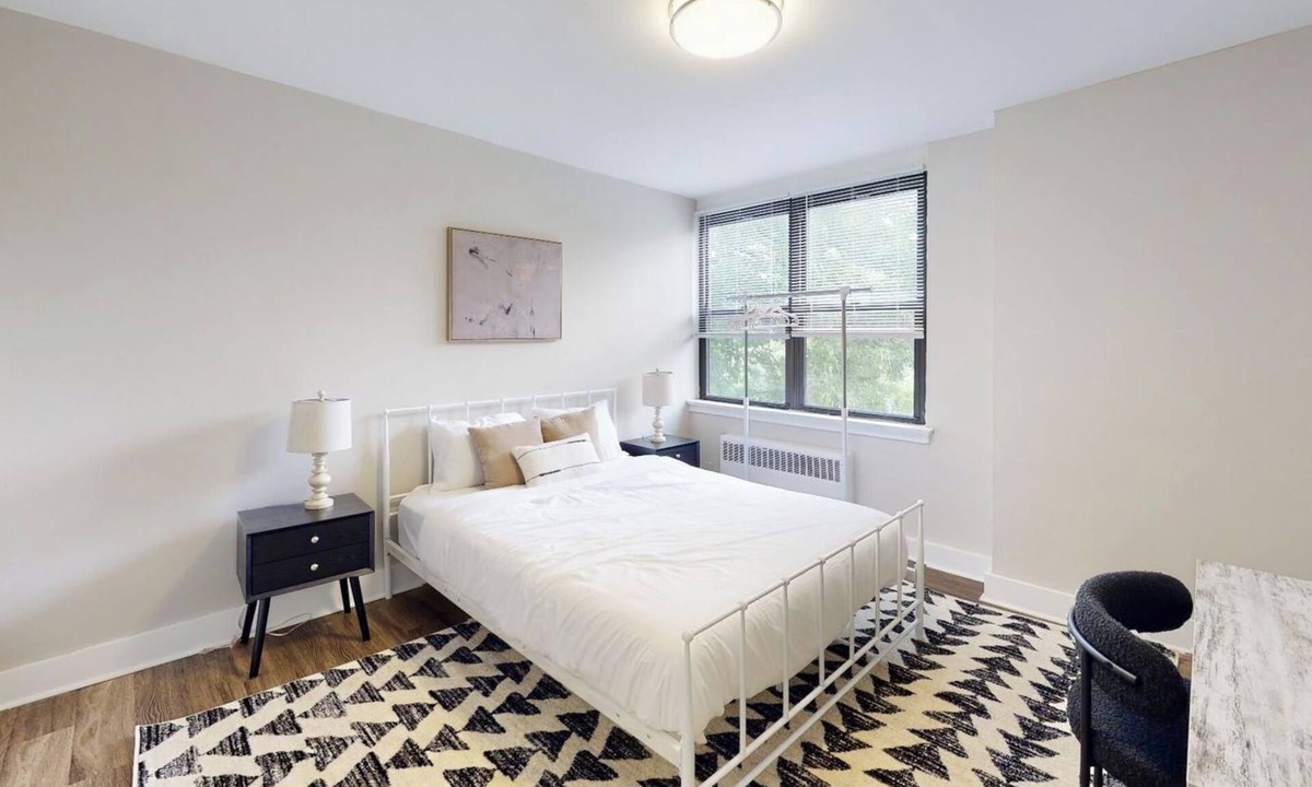 East Falls Apartment | Fresh, airy space ideal for long or short stays