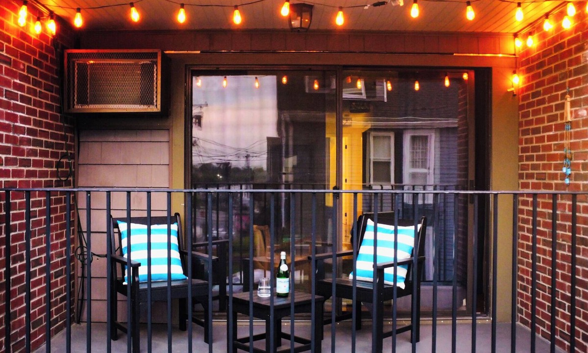 Beverly Apartment | Fresh Design-Walk to Salem-Food-Train Station