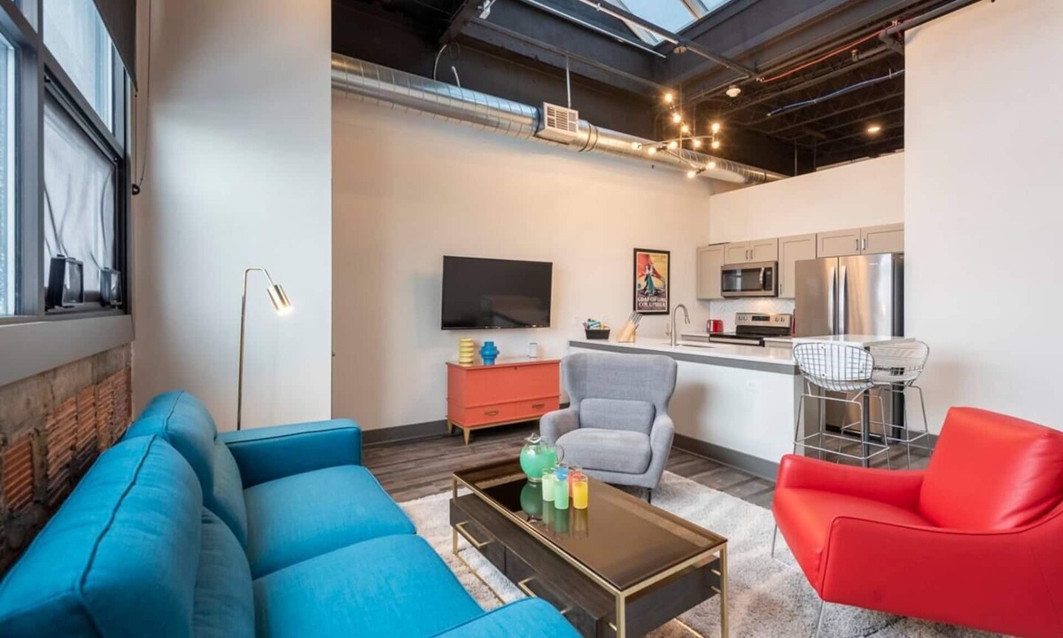 Downtown Rochester Apartment | Fresh, Sleek, and Contemporary Executive Apartment