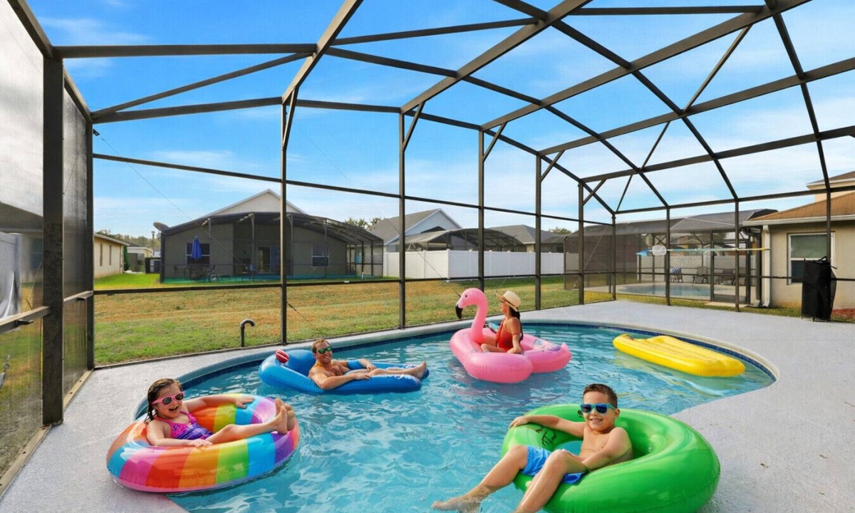 Crystal Cove House | Freshly Updated~Near Disney~Private Pool~Resort
