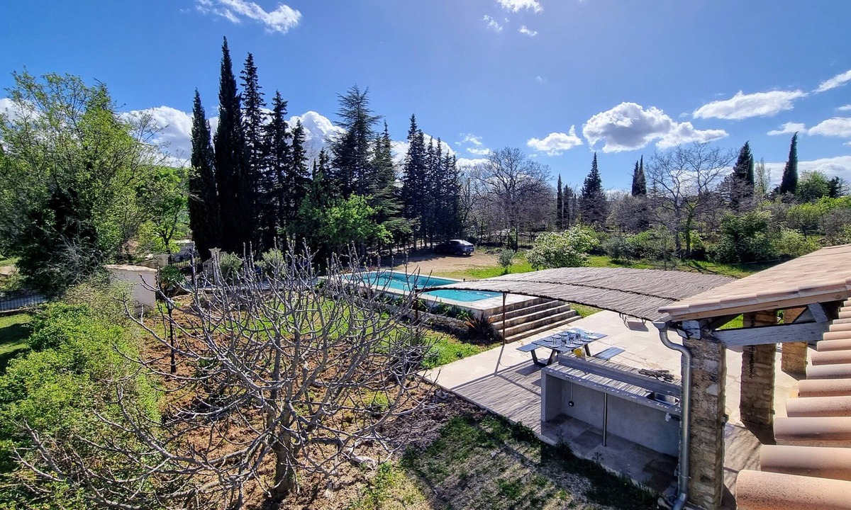 Lacoste House | Friends first