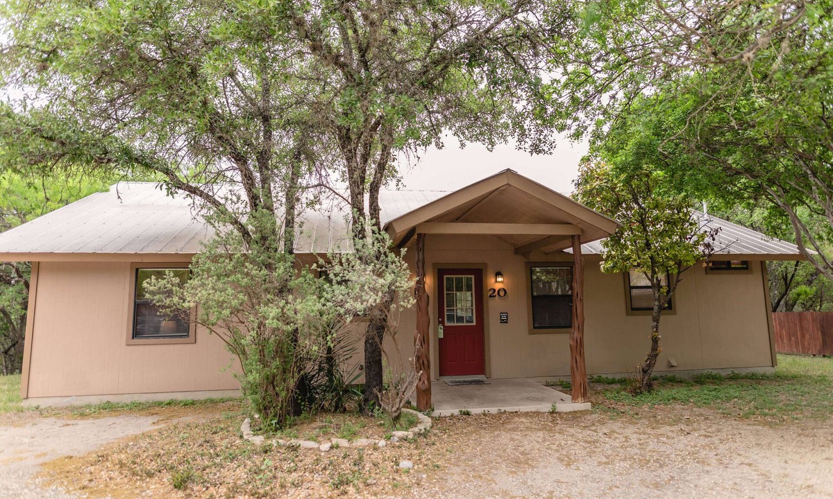 Sabinal Cabin | Frio Country Resort - Within walking distance to the Frio River!