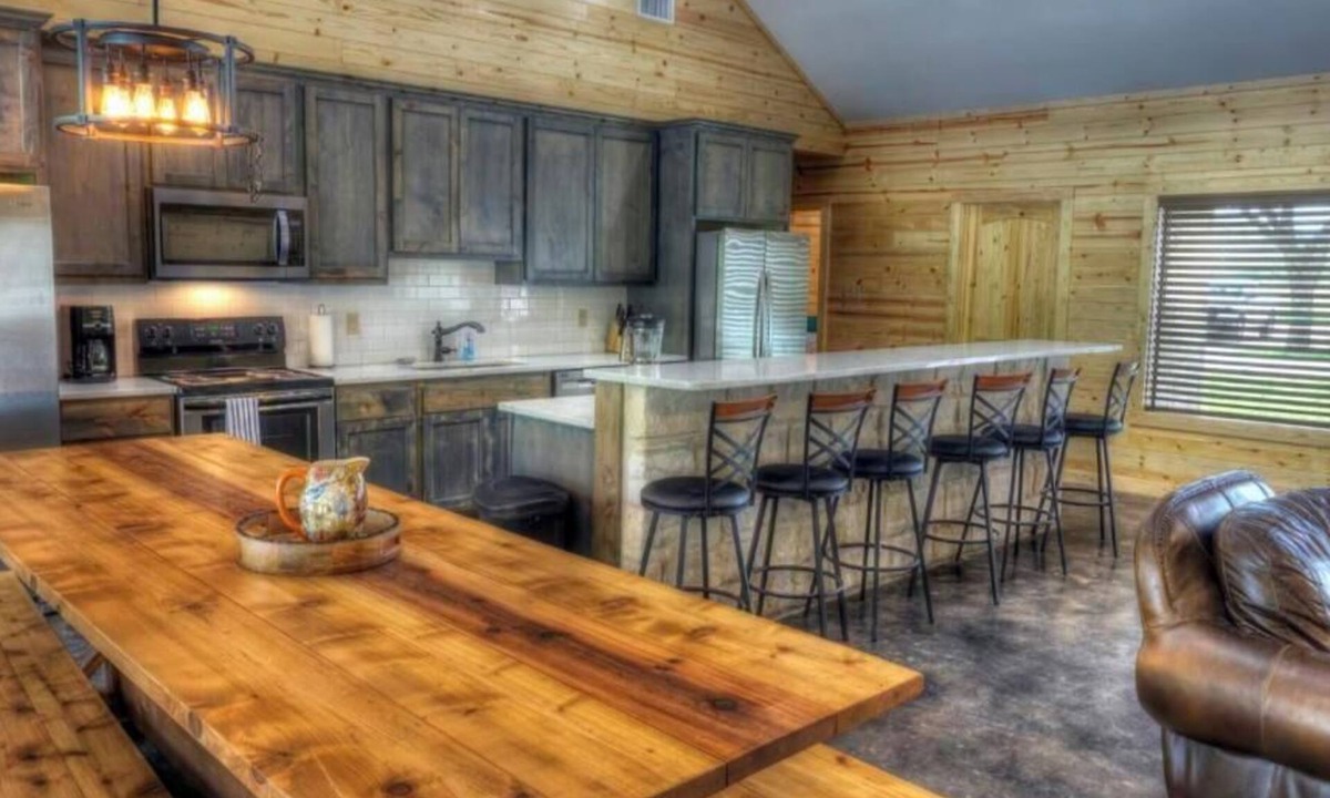 Leakey Other | Frio Pecan Farm House 30