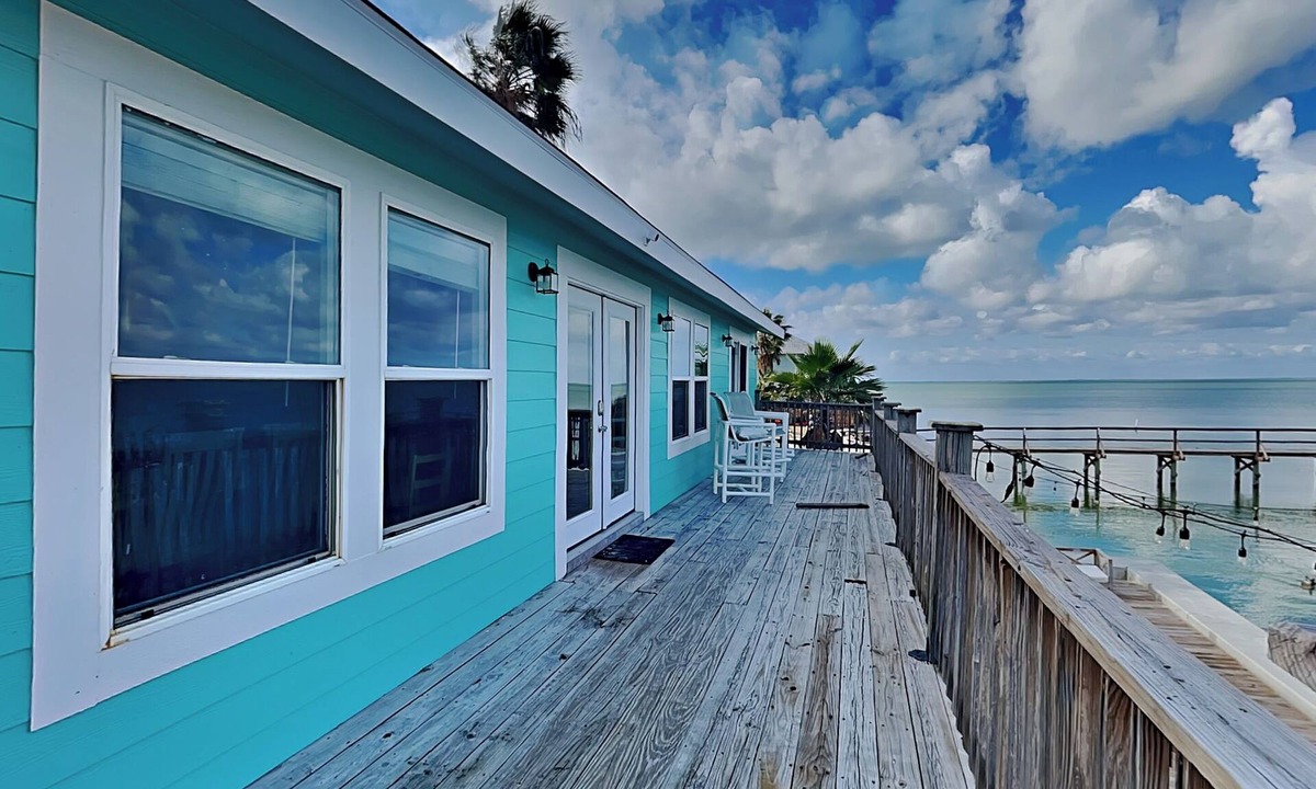 Rockport Cottage | Frisco Flats by Miss Kitty’s