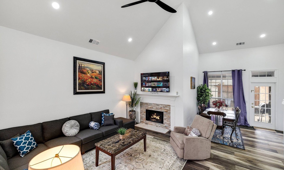 Frisco House | Frisco Resort Style Home with Spa
