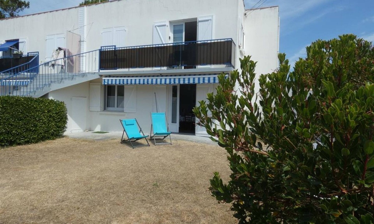 Fromentine Apartment | Fromentine - Ground floor apartment 33m² with garden, pets allowed, parking