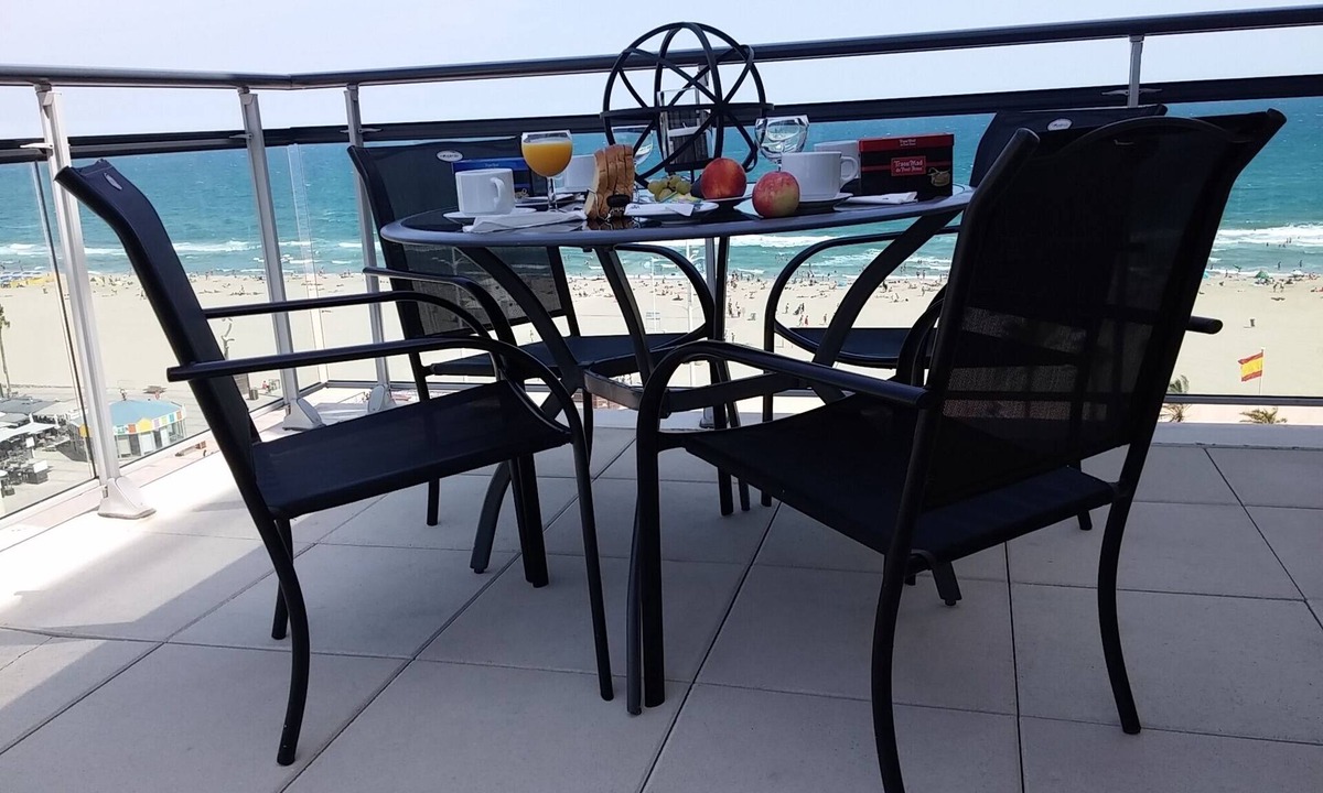 Mediterranee Apartment | FROND DE MER T5 APPT 4 STARS 125 m², PANORAMIC TERRACE 121 m² IN CANET PLAGE