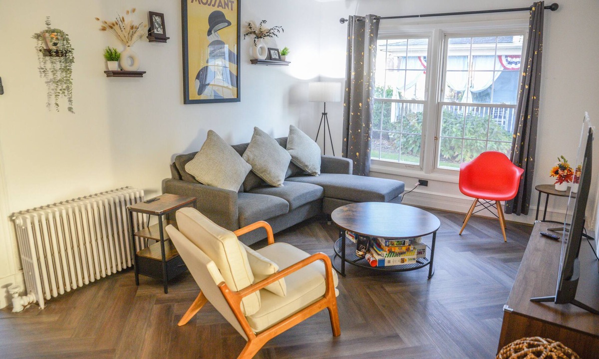 Wantage Apartment | Front Lake House View.Sleeps up to 6.Convenient location.Unit #1. No lake access
