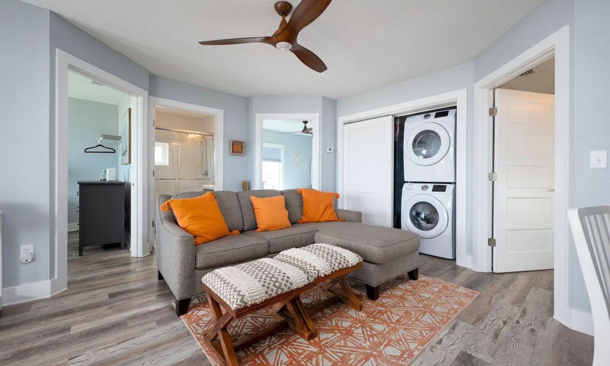 Jacksonville Beach Condo | Front Top/Oceanfront slice of heaven!