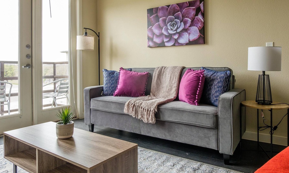 Fort Worth Cultural District Apartment | Frontdesk | Contemporary 2BR with Balcony
