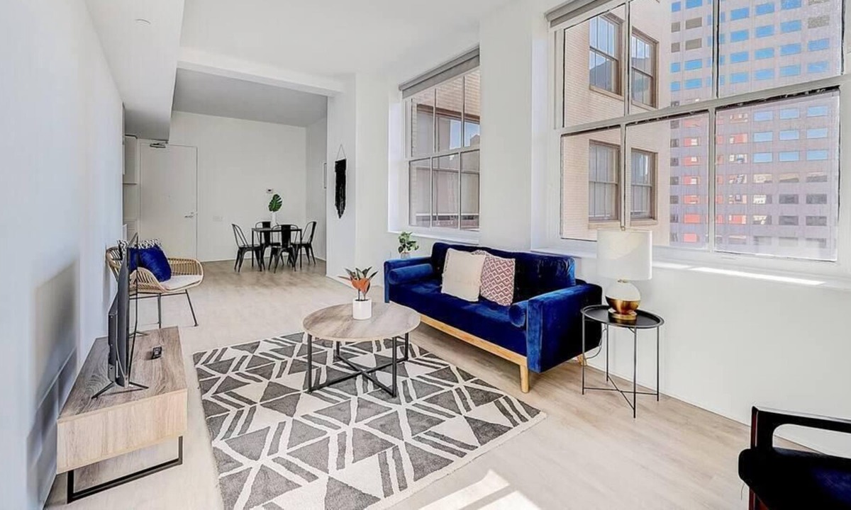 Gateway District Apartment | Frontdesk | Open + Bright Studio Apt in Downtown