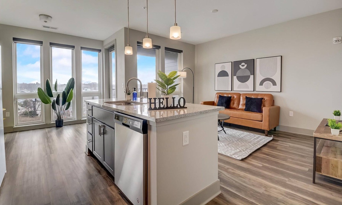 Broad Ripple Apartment | Frontdesk | Studio Apt by Efroymson Riverfront