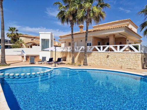 Playa Flamenca Villa | Frontline Beach Villa Playa Flamenca