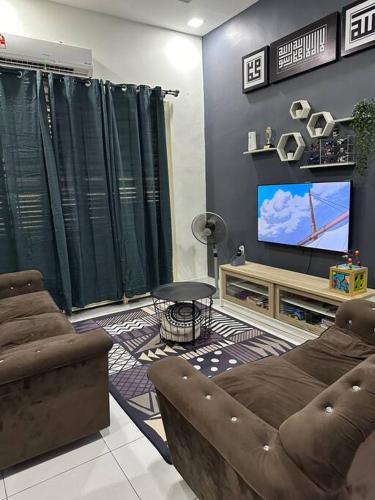 Kampung Permatang Langsat House | FS homestay bertam