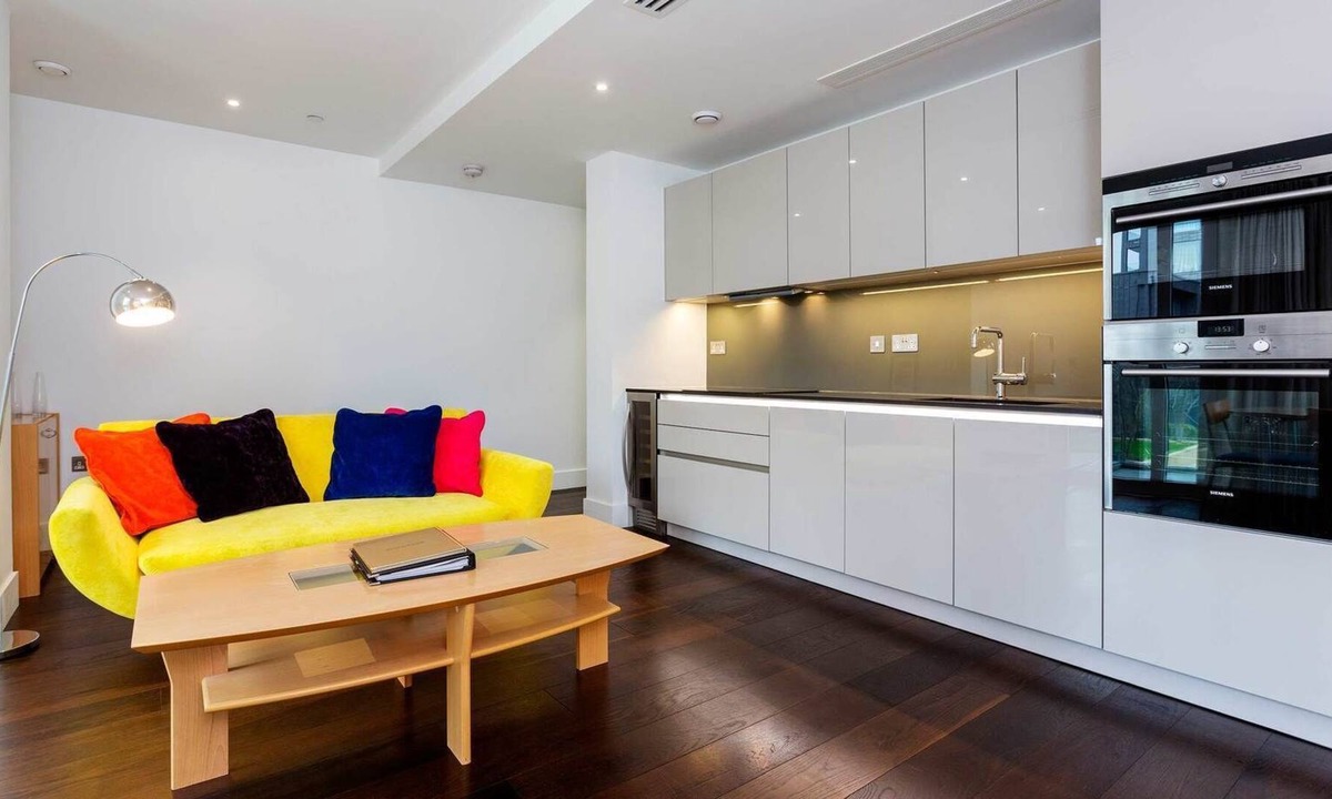 Sands End Apartment | Fulham Riverside, by Veeve