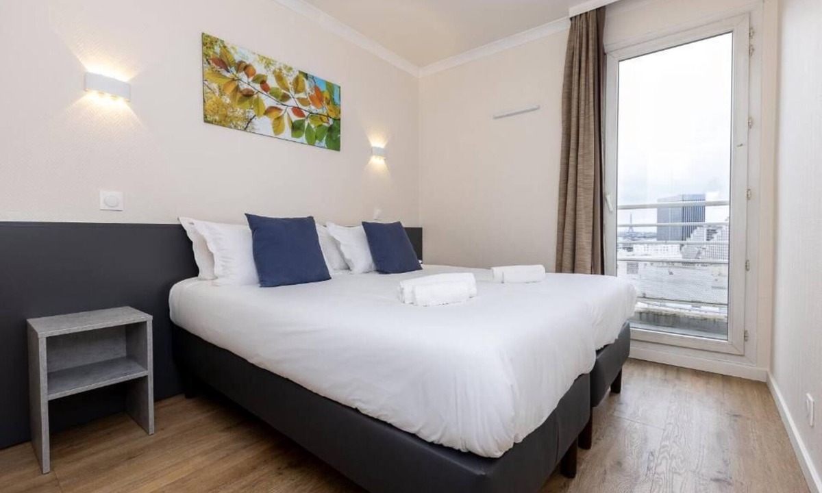 Gambetta Apartment | Full Bed Studio #1