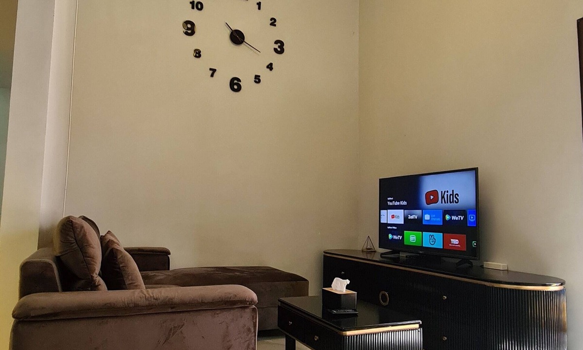 Depok Villa | Full House, 5 Bed Rooms - HUnian Nyaman, Asik, Seru & Murah !