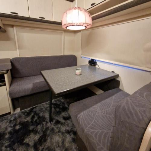 Albertslund Apartment | Full Service Caravan