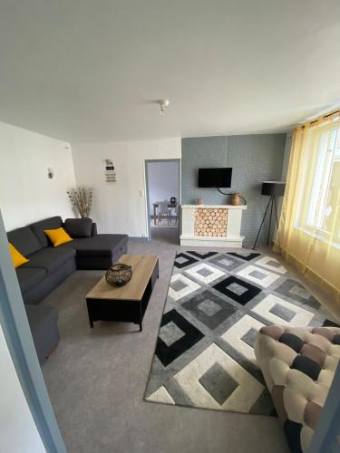 Saint-Benoit-sur-Loire House | Fully equipped house