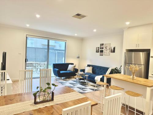 Lightsview Apartment | Fully Equipped 3BR-Townhouse