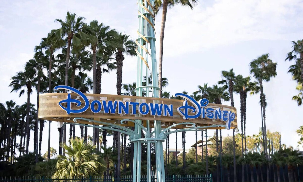 Anaheim Resort Hotel | Fully Equipped Suite Steps from Disneyland & Dining Spots | 4 Units