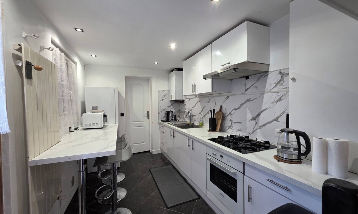 Argenteuil House | Fully equipped townhouse