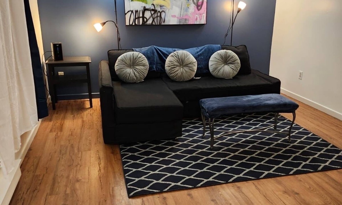 Coldbrook House | Fully furnished 2 bedrooms townhouse