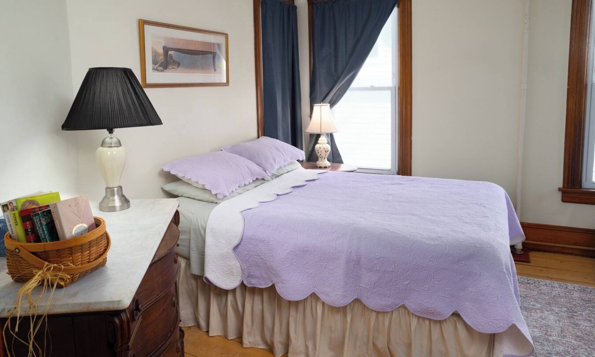 Brattleboro Apartment | Fully furnished/Pet Friendly!