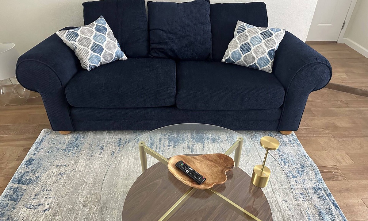 Biggs Field House | Fully Remodeled 2-bedroom house in El Paso with WiFi, AC