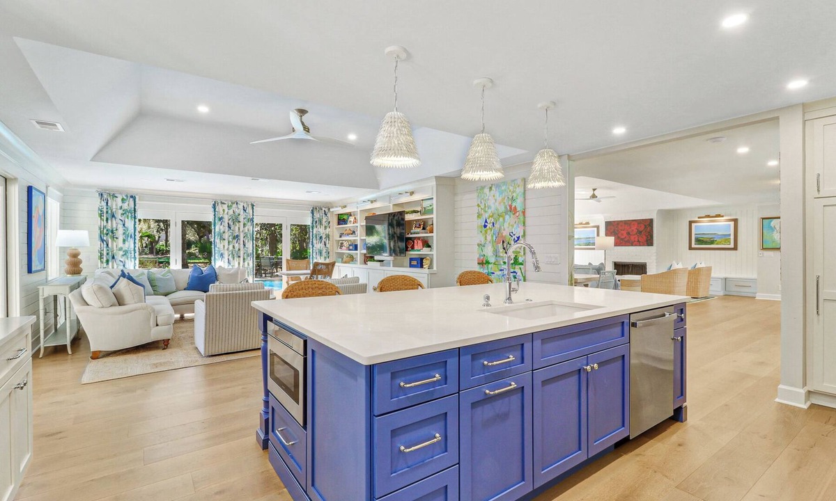 Heritage Woods House | FULLY RENOVATED, Gorgeous 3 Bedroom Sea Pines Home - Private Pool - Golf View