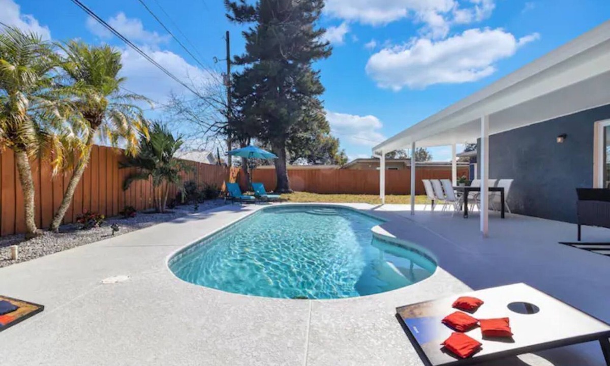 Englewood Park House | Fully Renovated Pool home sleeps 12