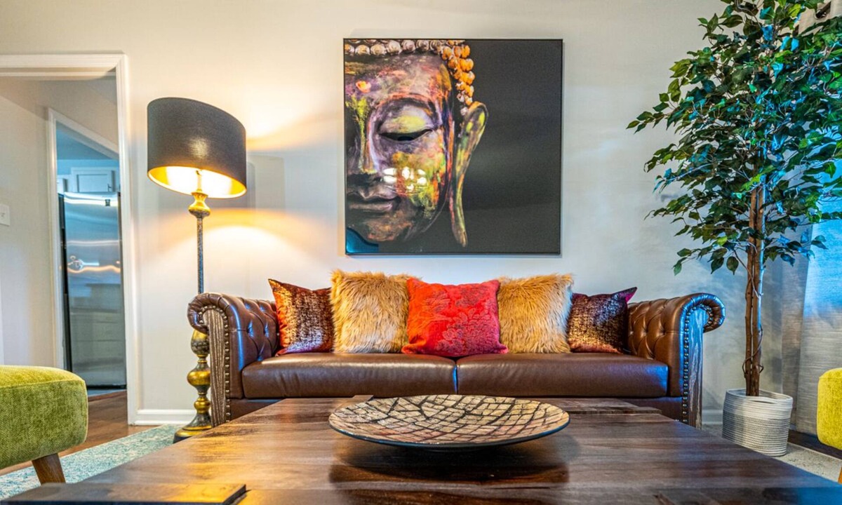 Huntsville House | Fully Stocked and Spacious*2 Master Bdrms*LOCATION, COMFORT, LUXURY