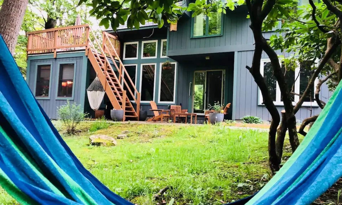 New Paltz House | Fully stocked creekside retreat with sauna and privacy & outdoor dining