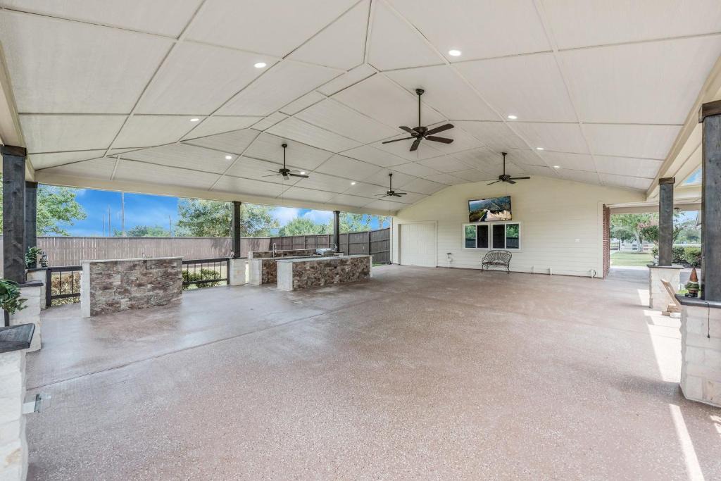 Clodine House | Fulshear Home & Gardens