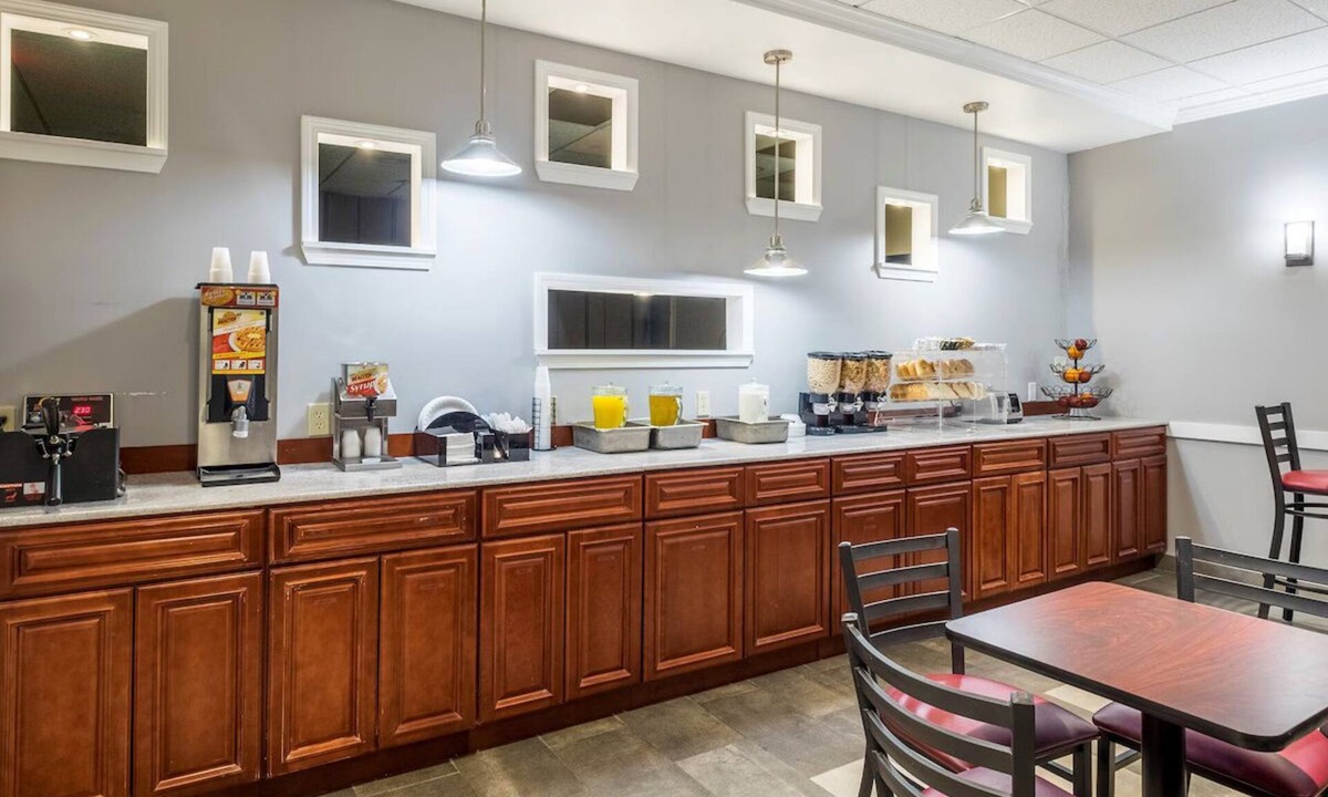 Fulton Hotel | Fulton Hotel - Oswego Riverfront